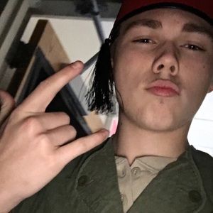 Meet your Posher, Bobby